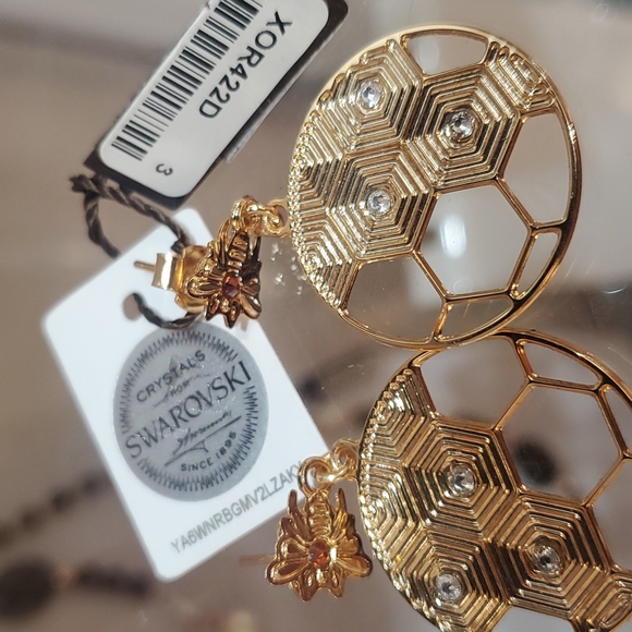 Gold plated bronze with butterfly pin decorated  small bee and SWAROVSKY crystal - Picture 3 of 5